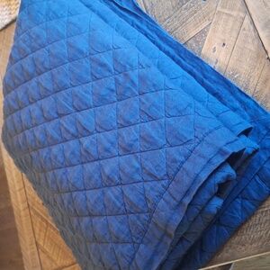Belgian Linen Diamond Quilt